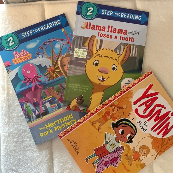 Step 2 reading level simple stories with stickers - Picture 3 of 7